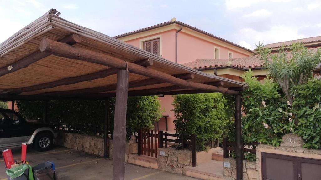 House In Residence With Swimming Pool 2 Km From The Sea Murta Maria Buitenkant foto